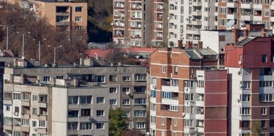 Едно от големите безумия на последните години изискването за